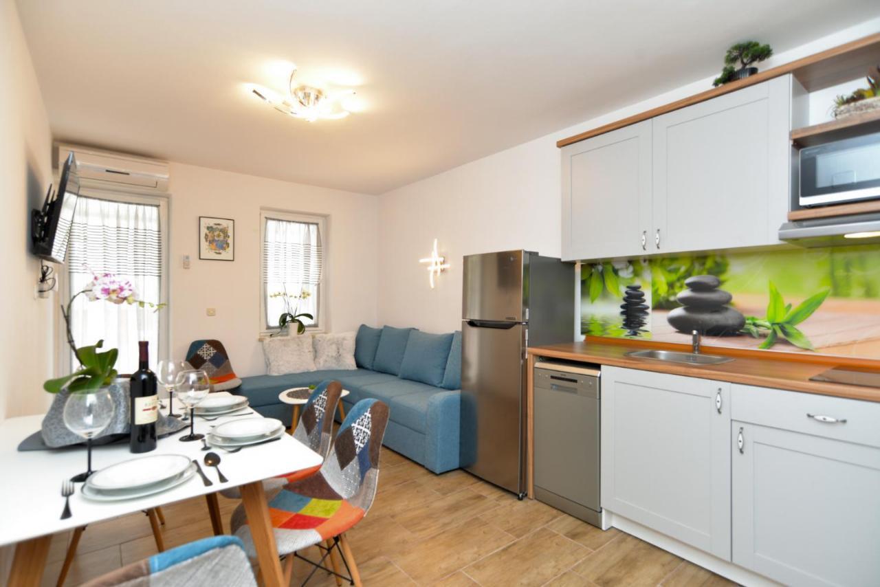 Apartments Violete 742 Πούλα Εξωτερικό φωτογραφία