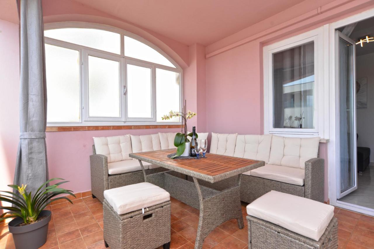 Apartments Violete 742 Πούλα Εξωτερικό φωτογραφία