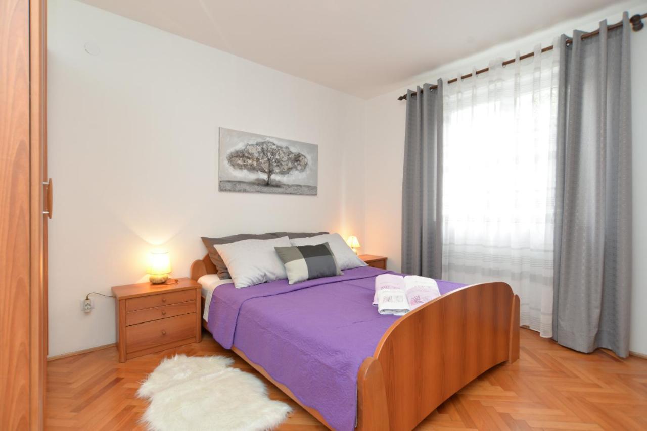 Apartments Violete 742 Πούλα Εξωτερικό φωτογραφία